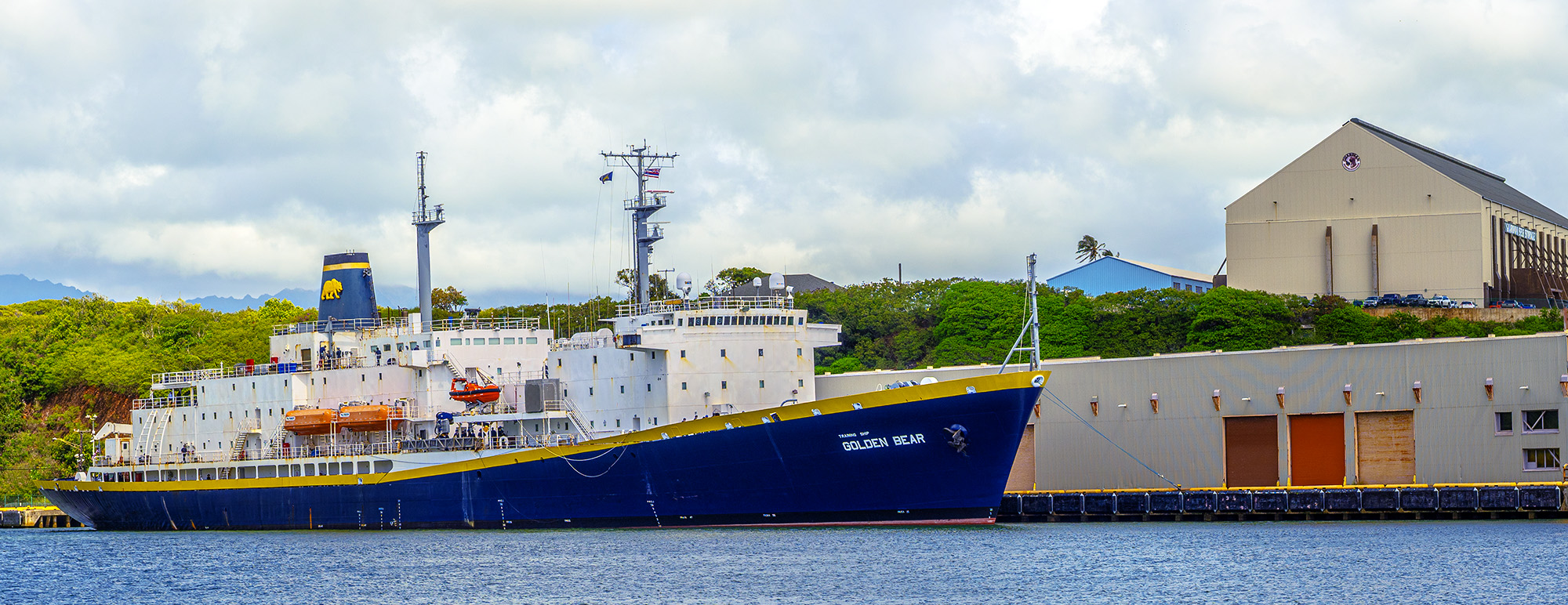 TSGB arrived at Nawiliwili Harbor early Saturday morning. Photo courtesy of Dennis Fujimoto with The Garden Island Newspaper.
