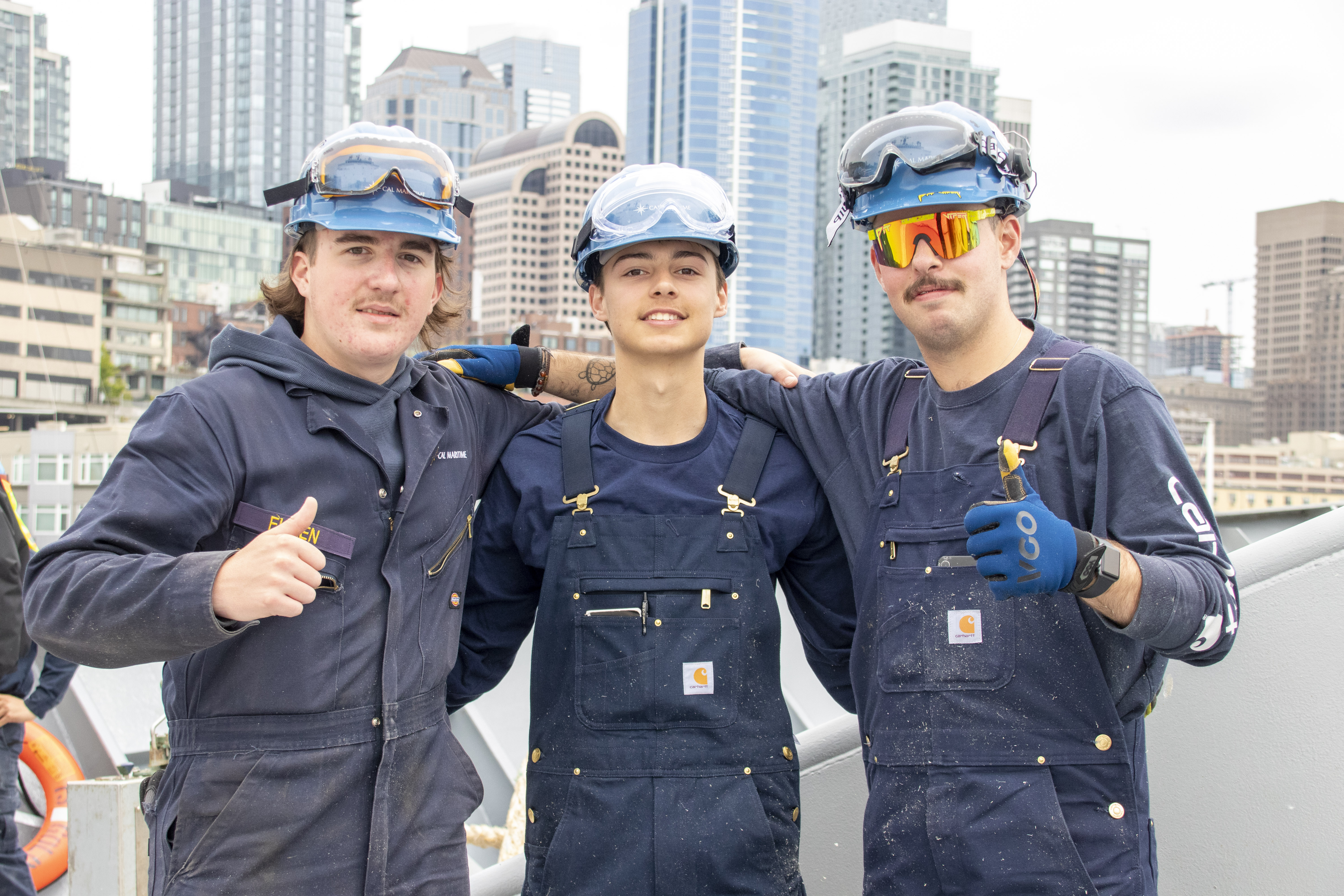 Cadets pose with Seattle in the background- Photo credit- Sophie Scopazzi 